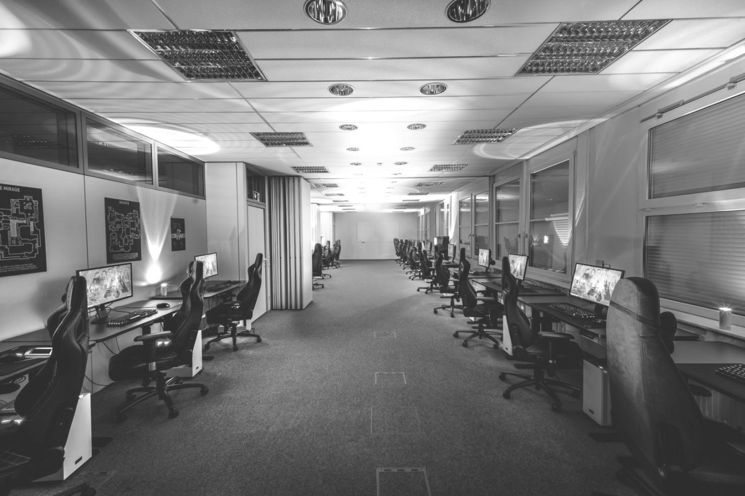 Workshop session showing texture authoring process on computer screen